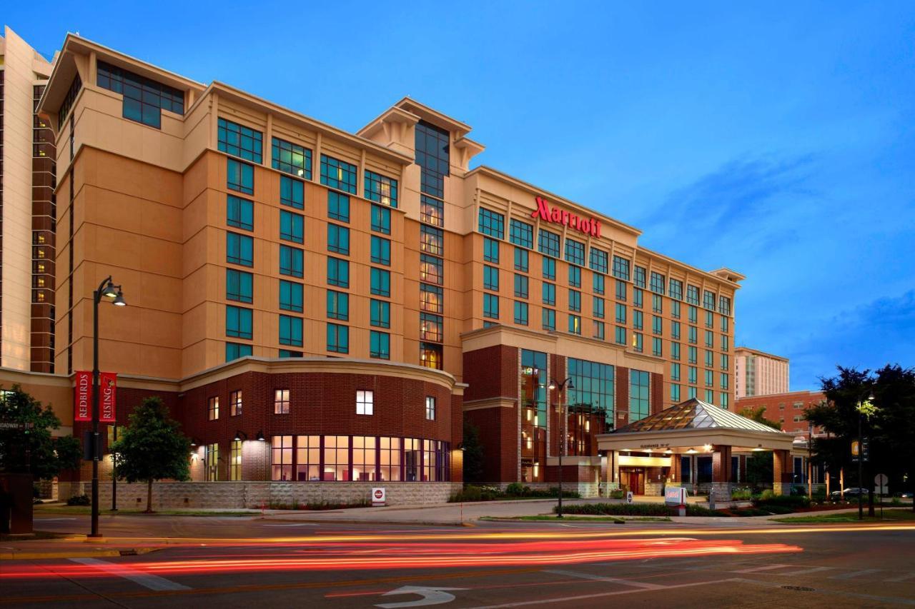 Marriott Bloomington Normal Hotel And Conference Center Exteriör bild
